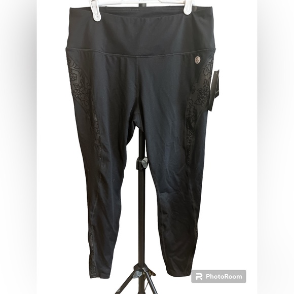 Performance Core Full Length Mix Media Active Legging - Picture 4 of 6